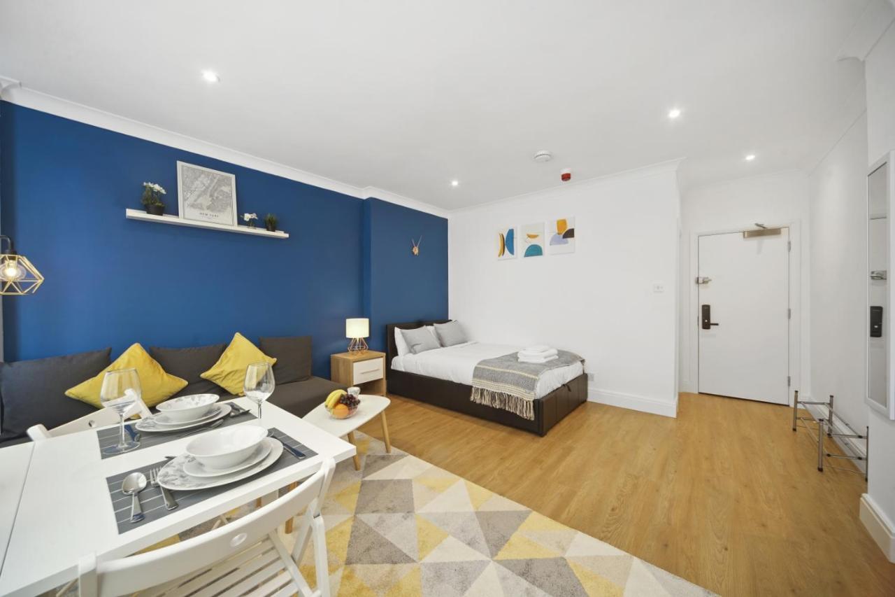 Studio Apartment By Homely Stays London Ngoại thất bức ảnh